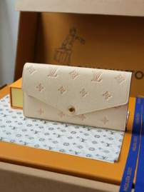 Picture of Louis Vuitton Wallets _SKUfw225969852fw